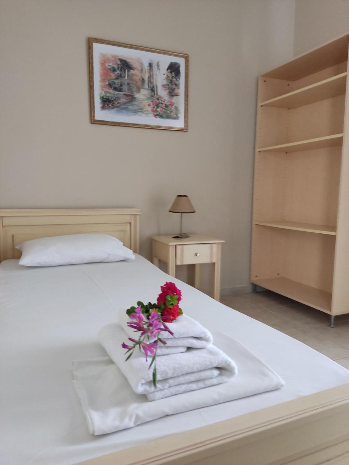 Anesis Village Studios And Apartments Lygia  Bagian luar foto