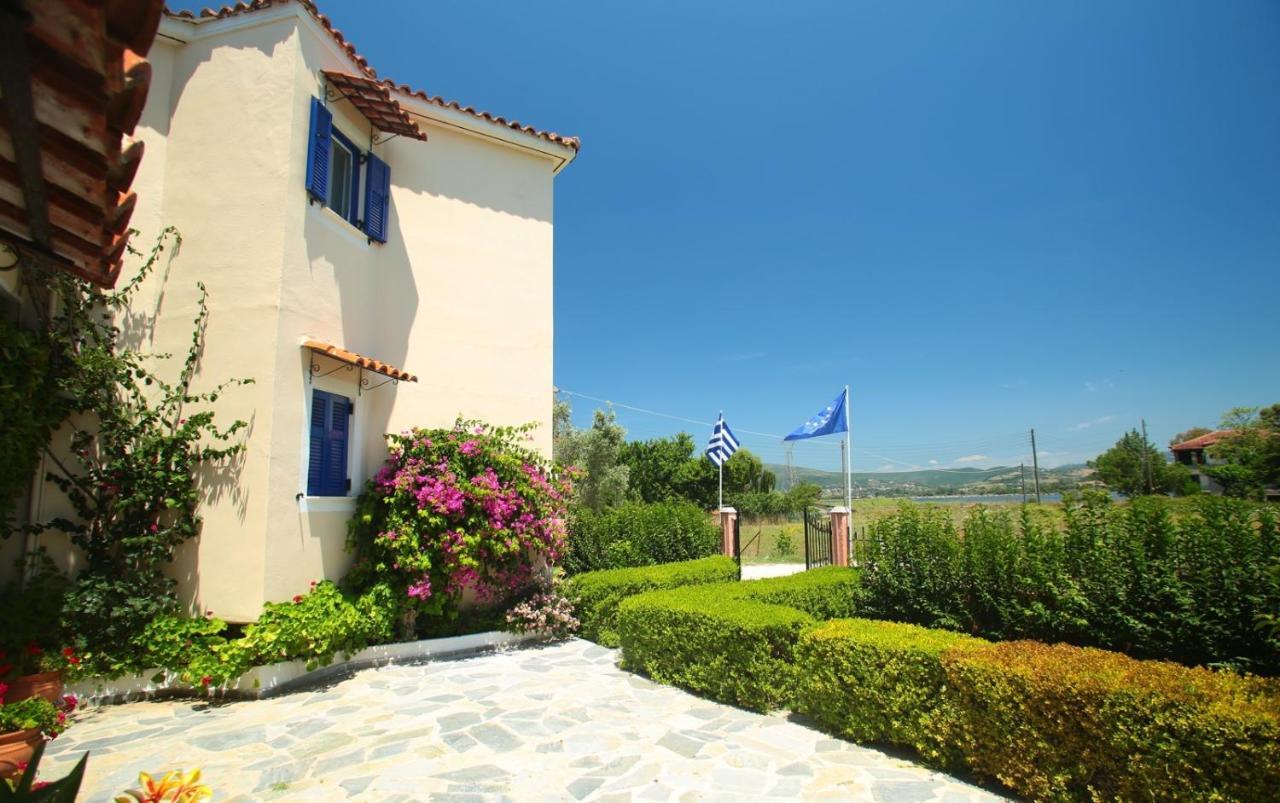 Anesis Village Studios And Apartments Lygia  Bagian luar foto